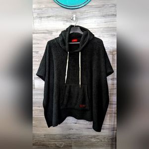 Netflix and Hide Sherpa Poncho